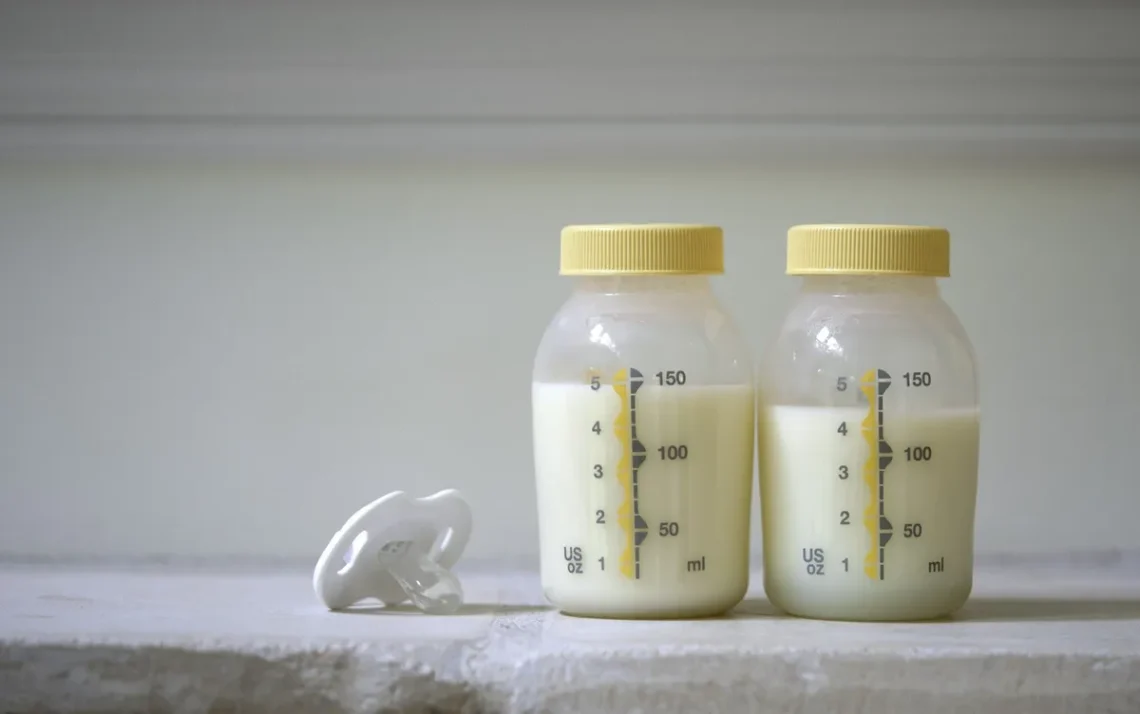 lactação, amamentação, leite materno humano